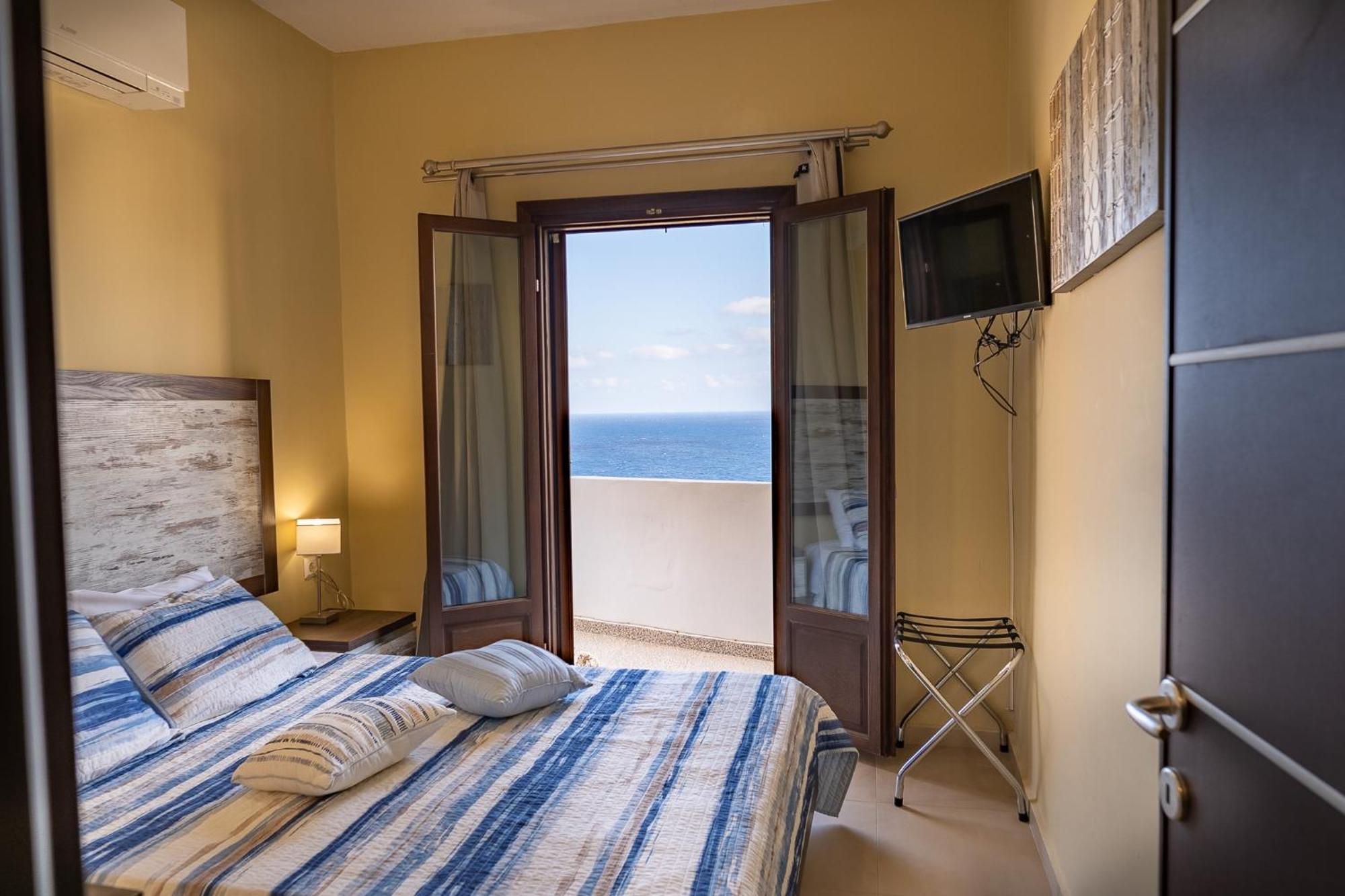 Theoxenia Kasos Luxury Apartments Panagia  Exteriér fotografie